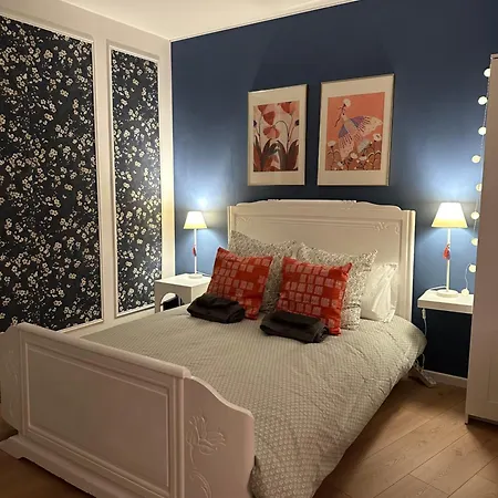 Apartment Charming In The Heart Of *